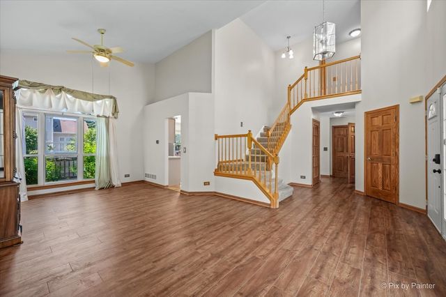1173 Moonstone Run, Lake In The Hills, IL 60156