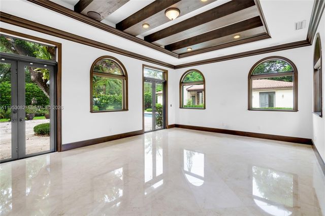 9801 SW 60th Ct, Pinecrest, FL 33156