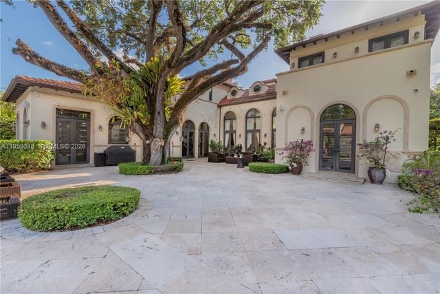 9801 SW 60th Ct, Pinecrest, FL 33156