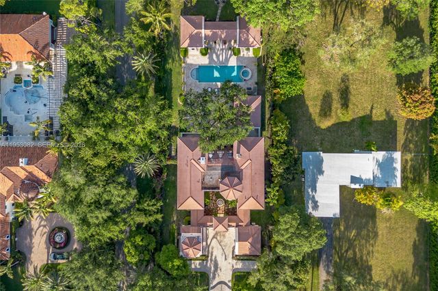 9801 SW 60th Ct, Pinecrest, FL 33156