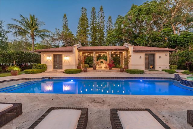 9801 SW 60th Ct, Pinecrest, FL 33156