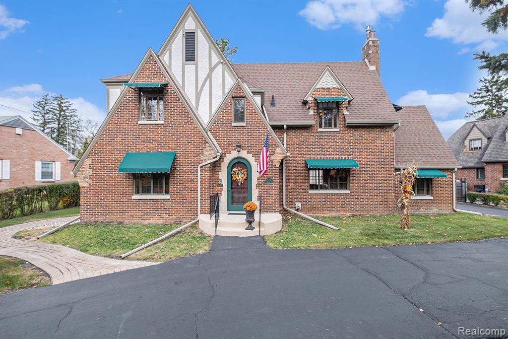 1725 Lincoln Drive, Flint, MI 48503