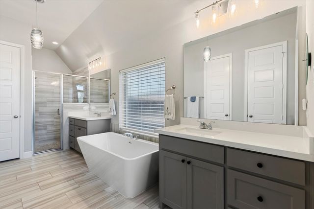 2825 Shane Drive, Midlothian, TX 76065