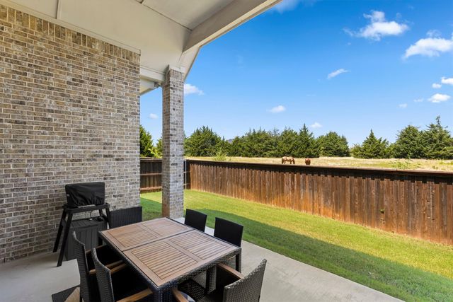 2825 Shane Drive, Midlothian, TX 76065