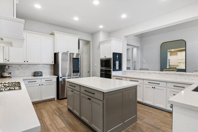 2825 Shane Drive, Midlothian, TX 76065