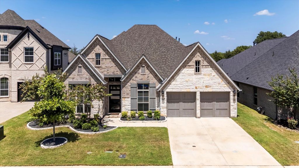 2825 Shane Drive, Midlothian, TX 76065