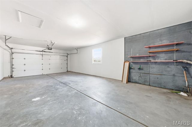 6803 Foxbend Court, Florissant, MO 63033