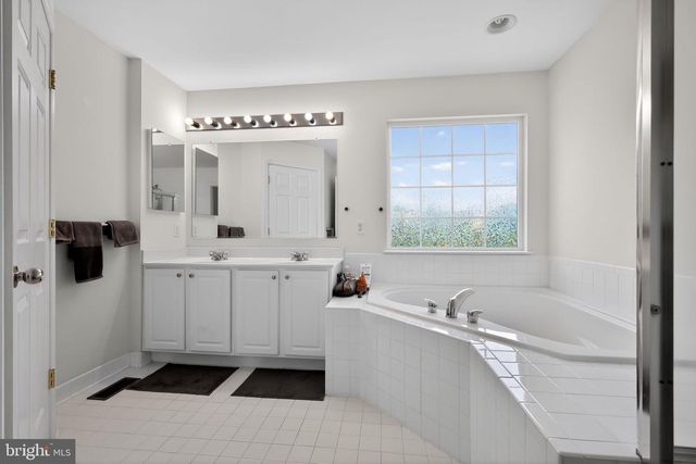 1034 MEANDERING WAY, Odenton, MD 21113