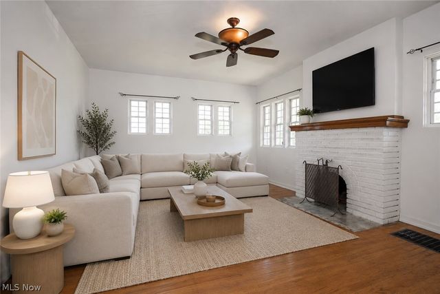 15009 Miles Avenue, Cleveland, OH 44128