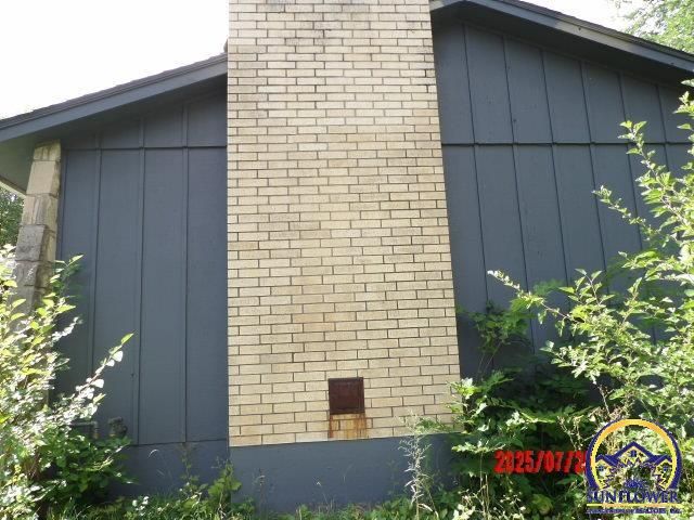 3513 SW Moundview DR, Topeka, KS 66614