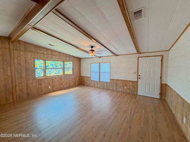 7633 PLUMWOOD Drive, Jacksonville, FL 32256