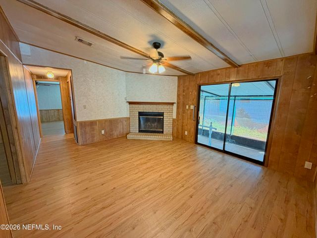 7633 PLUMWOOD Drive, Jacksonville, FL 32256