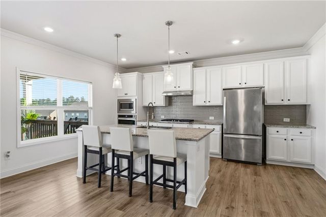 635 Fenwick Park Drive, Lawrenceville, GA 30045