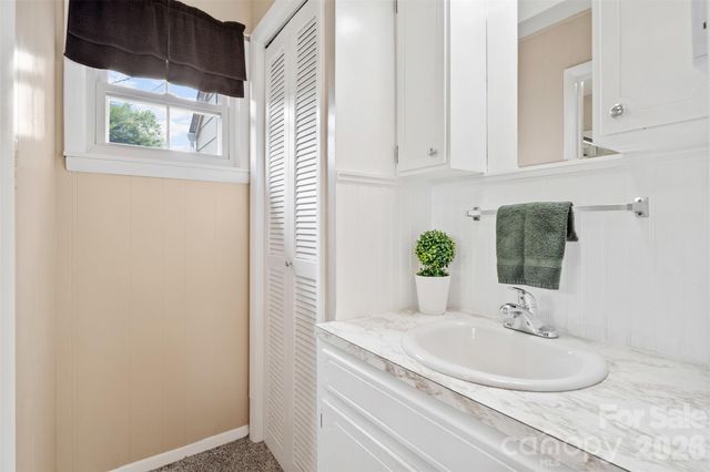 314 Old Leicester Highway, Asheville, NC 28806