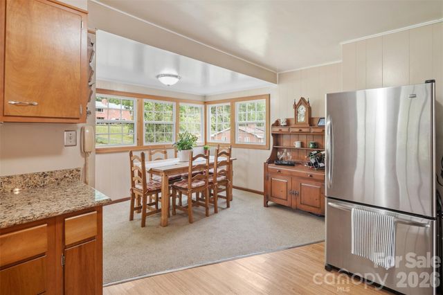 314 Old Leicester Highway, Asheville, NC 28806