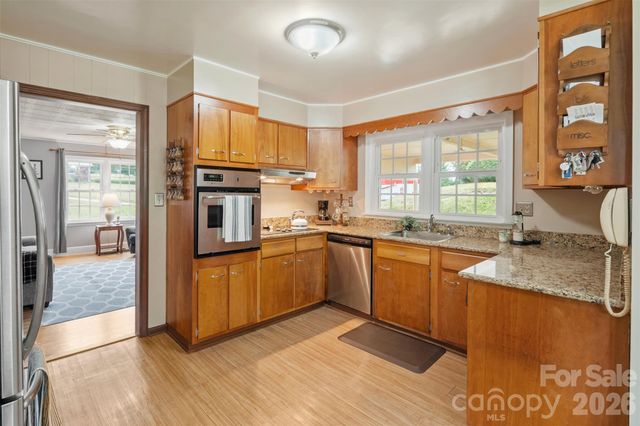 314 Old Leicester Highway, Asheville, NC 28806