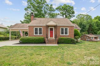314 Old Leicester Highway, Asheville, NC 28806