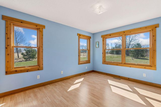 13368 382nd Street, Lindstrom, MN 55045