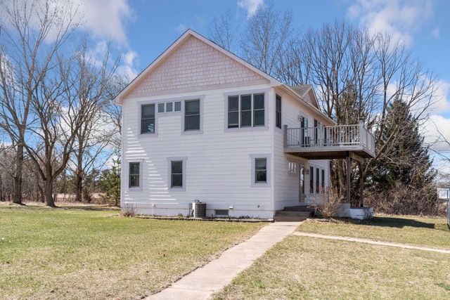 13368 382nd Street, Lindstrom, MN 55045