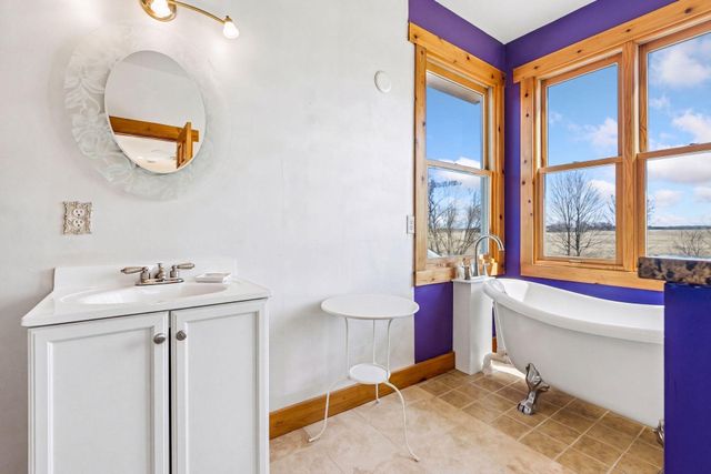 13368 382nd Street, Lindstrom, MN 55045