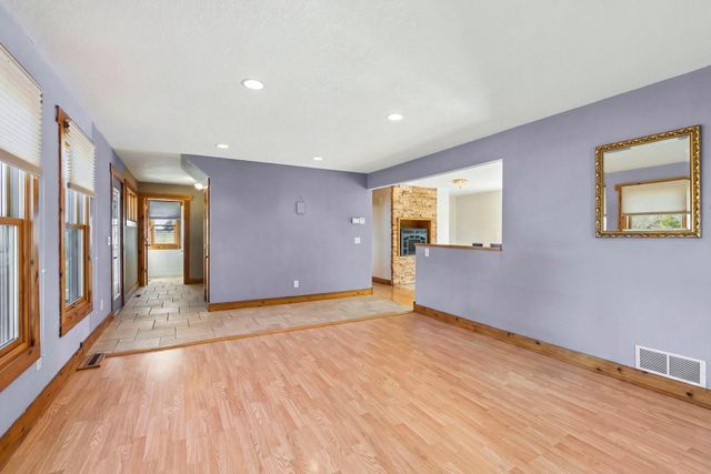 13368 382nd Street, Lindstrom, MN 55045