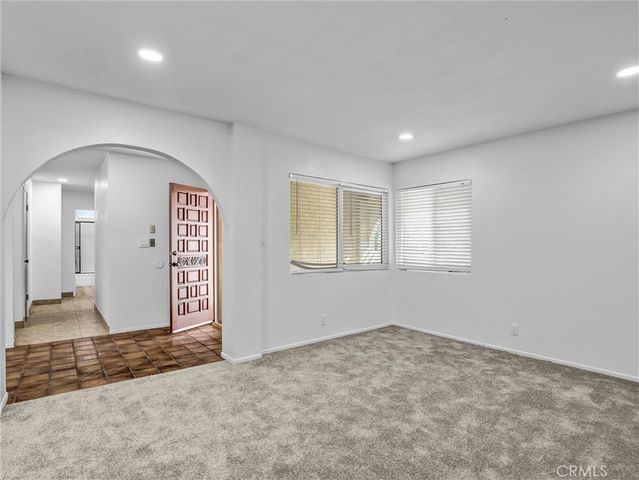 11925 Truro Avenue, Hawthorne, CA 90250