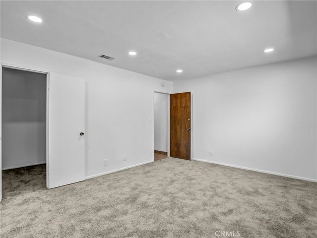 11925 Truro Avenue, Hawthorne, CA 90250