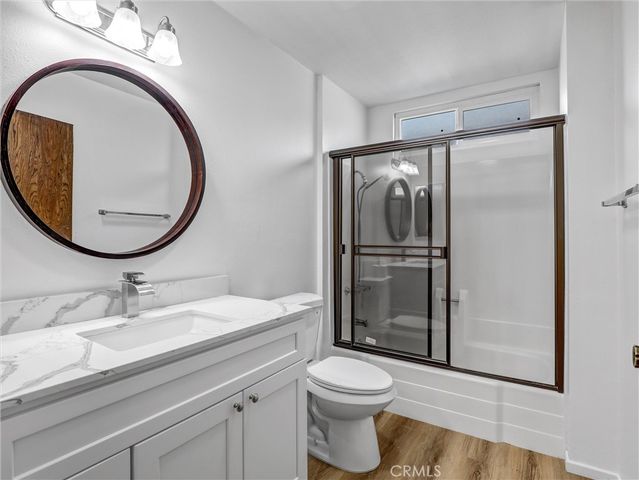 11925 Truro Avenue, Hawthorne, CA 90250