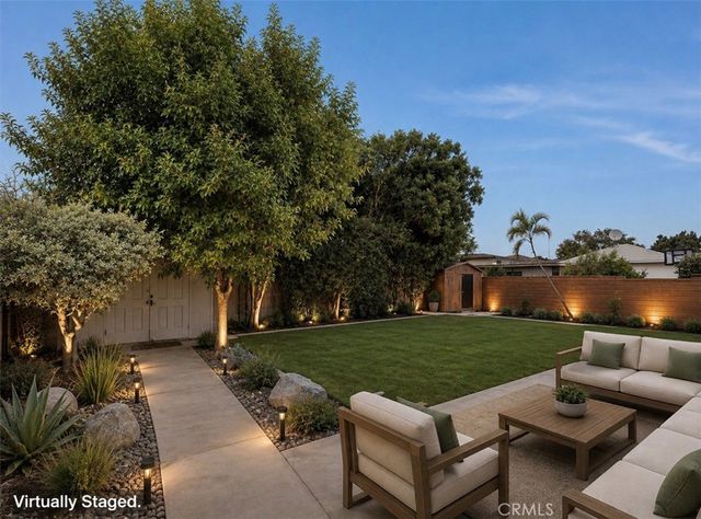 11925 Truro Avenue, Hawthorne, CA 90250
