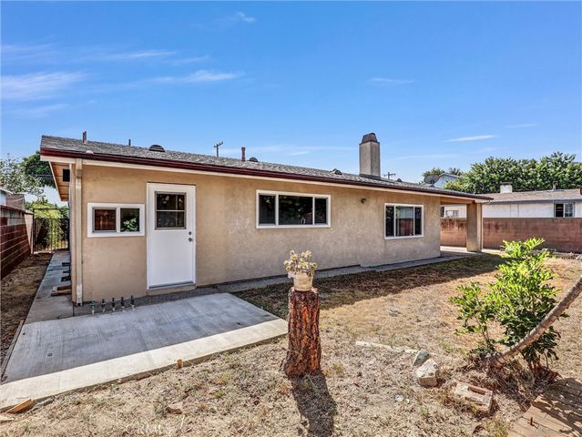 11925 Truro Avenue, Hawthorne, CA 90250