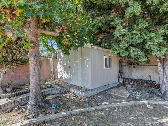 11925 Truro Avenue, Hawthorne, CA 90250