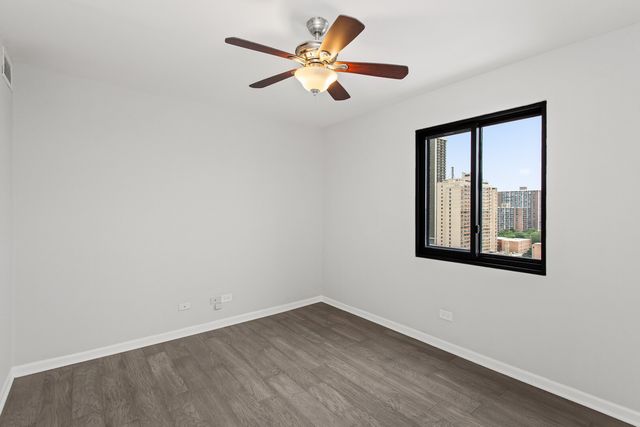 6150 N Kenmore Avenue 15B, Chicago, IL 60660