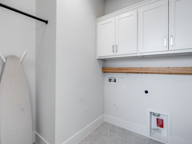 4913 Broadway Drive, Plano, TX 75024