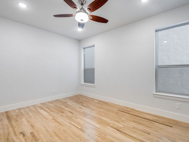 4913 Broadway Drive, Plano, TX 75024