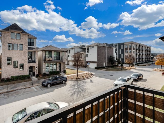 4913 Broadway Drive, Plano, TX 75024