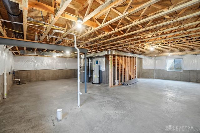 85 Chestnut Street, Springboro, OH 45066