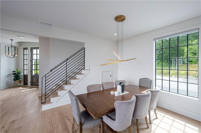 280 4th Street, Fayetteville, GA 30214