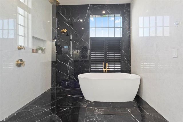 280 4th Street, Fayetteville, GA 30214