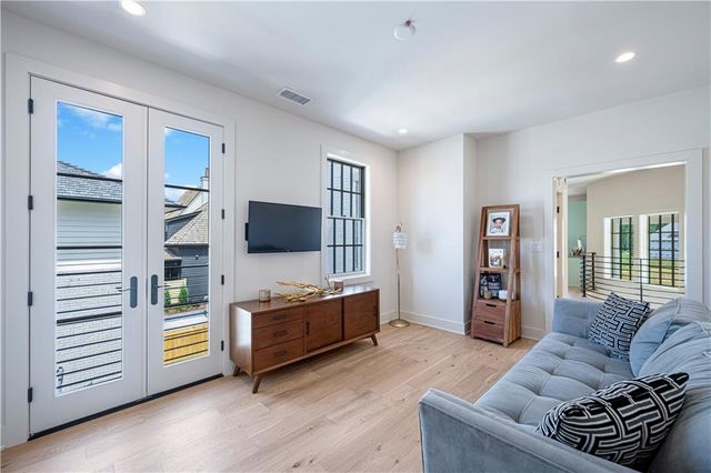 280 4th Street, Fayetteville, GA 30214