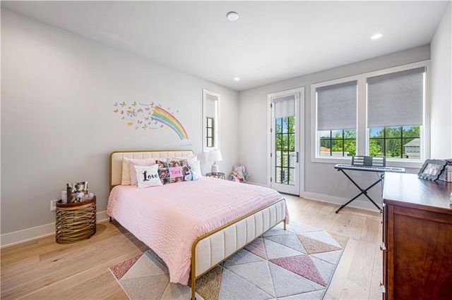 280 4th Street, Fayetteville, GA 30214