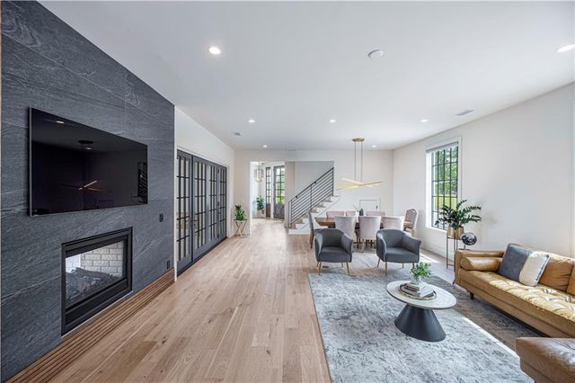 280 4th Street, Fayetteville, GA 30214