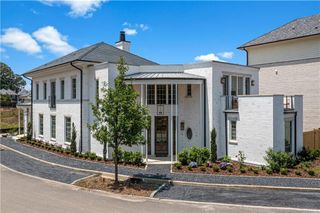 280 4th Street, Fayetteville, GA 30214