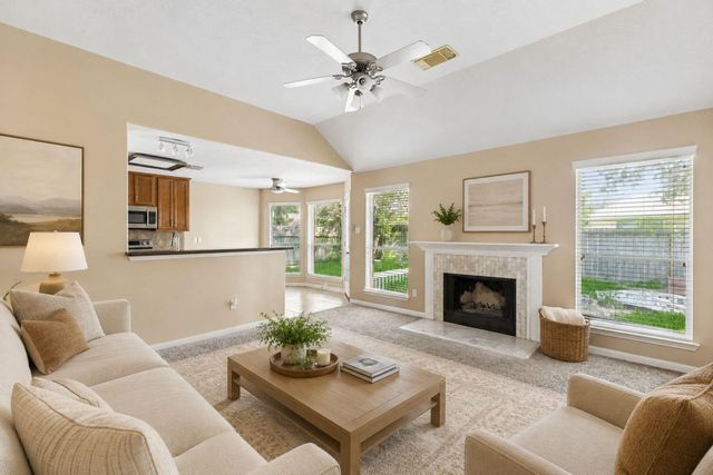 3414 Nottingham Lane, Montgomery, TX 77356