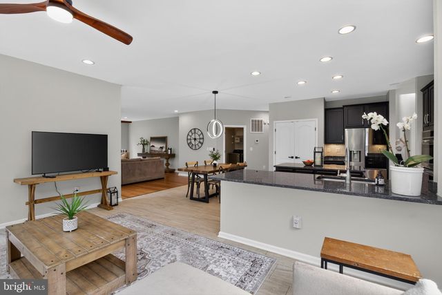 526 FAIR HAVENS LN, Fredericksburg, VA 22406