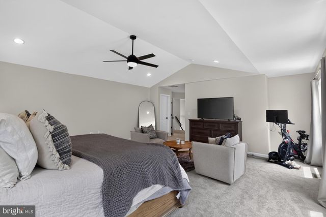 526 FAIR HAVENS LN, Fredericksburg, VA 22406