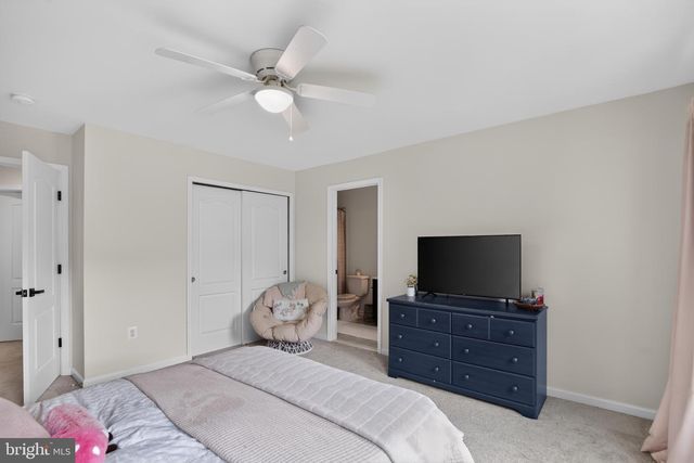 526 FAIR HAVENS LN, Fredericksburg, VA 22406