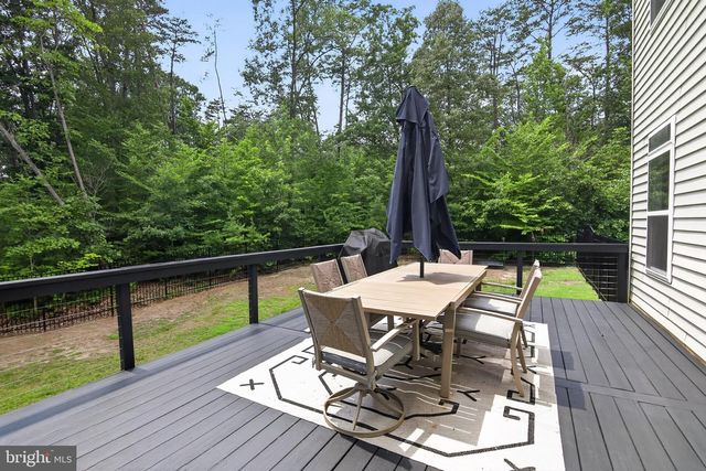 526 FAIR HAVENS LN, Fredericksburg, VA 22406