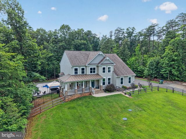 526 FAIR HAVENS LN, Fredericksburg, VA 22406