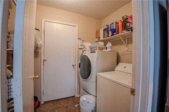 2401 Kelton Street, Fort Worth, TX 76133