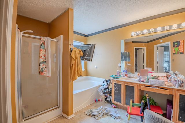 2401 Kelton Street, Fort Worth, TX 76133